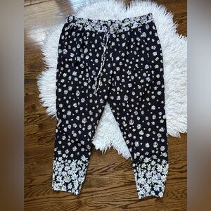 SoHo floral pants
